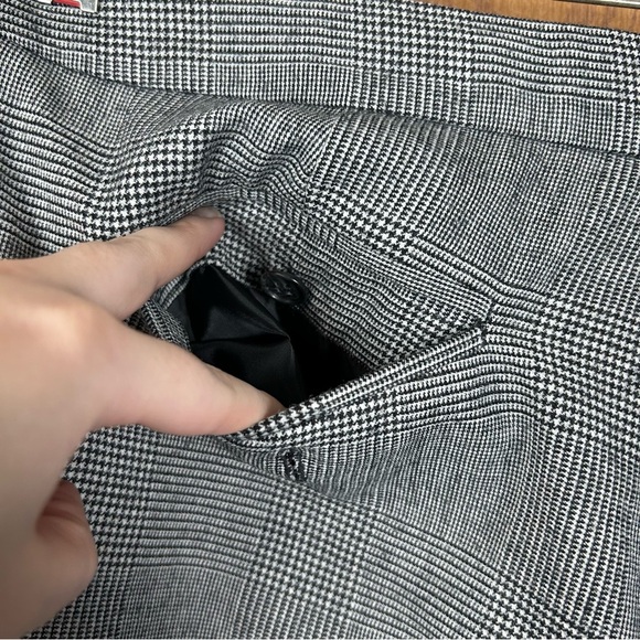 Pure Collection Houndstooth Printed Wool Pants - Picture 8 of 10